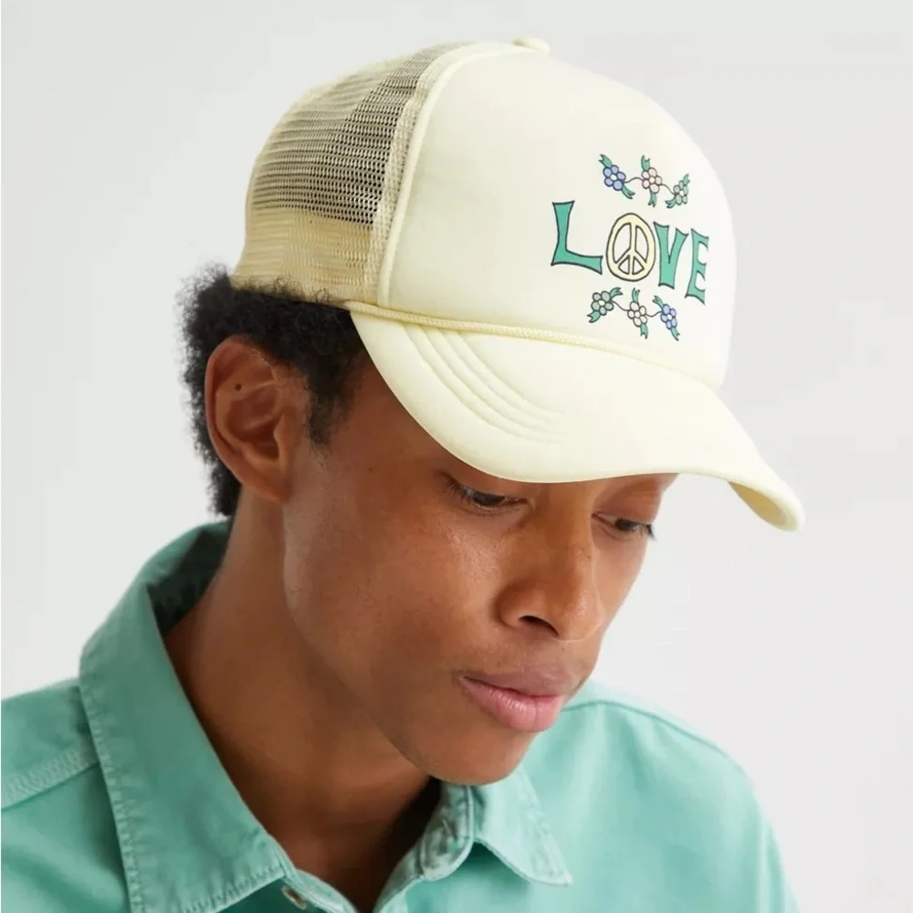 New🌟Coney Island Picnic LOVE Trucker Hat